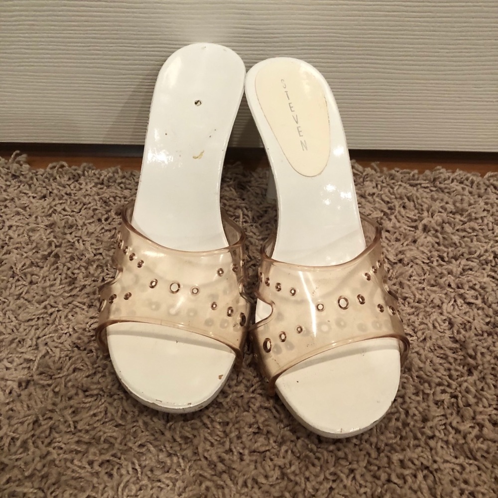 Steven heels